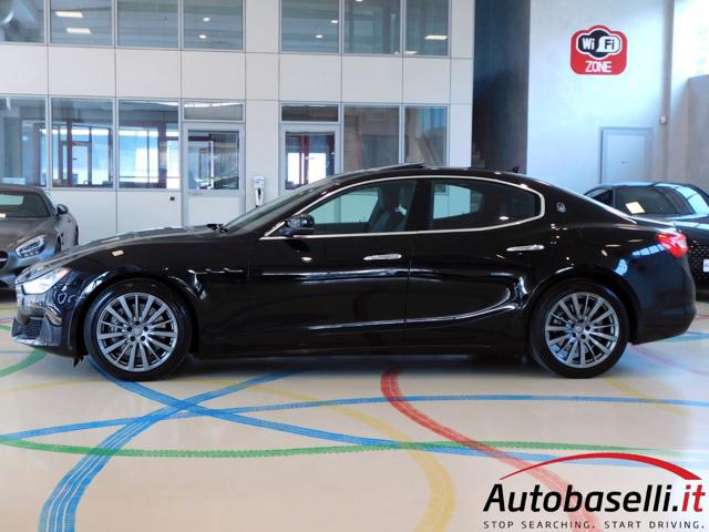 MASERATI Ghibli usata, con Sedile posteriore sdoppiato