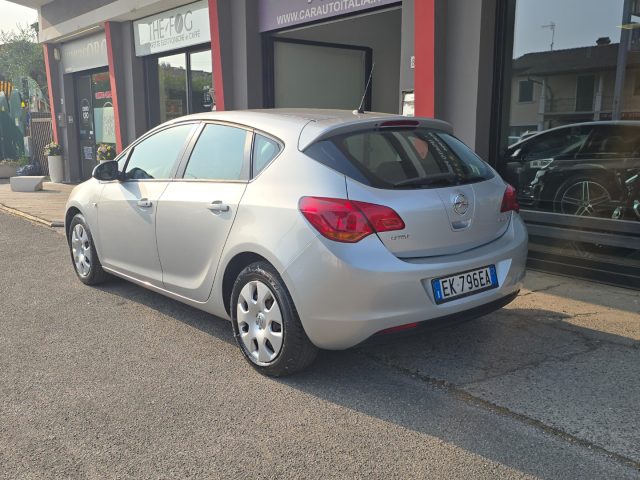 OPEL Astra usata, con Cerchi in lega