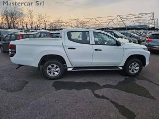MITSUBISHI L200 usata, con Autoradio
