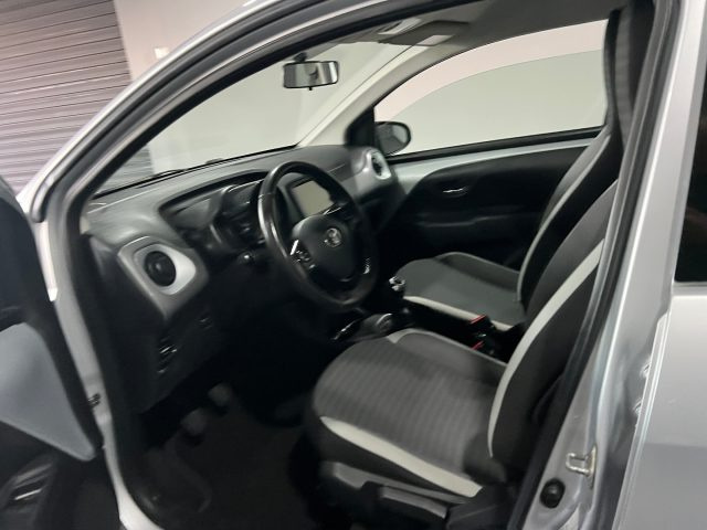 TOYOTA Aygo usata, con Antifurto