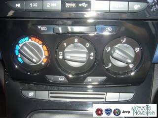 LANCIA Ypsilon usata, con Sedile posteriore sdoppiato