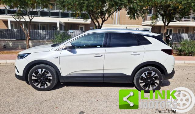 OPEL Grandland X usata, con Autoradio