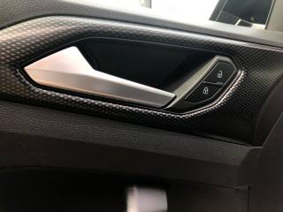VOLKSWAGEN T-Cross usata, con Sensore di luce