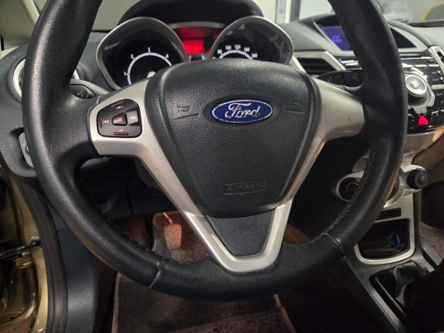 FORD Fiesta usata 14