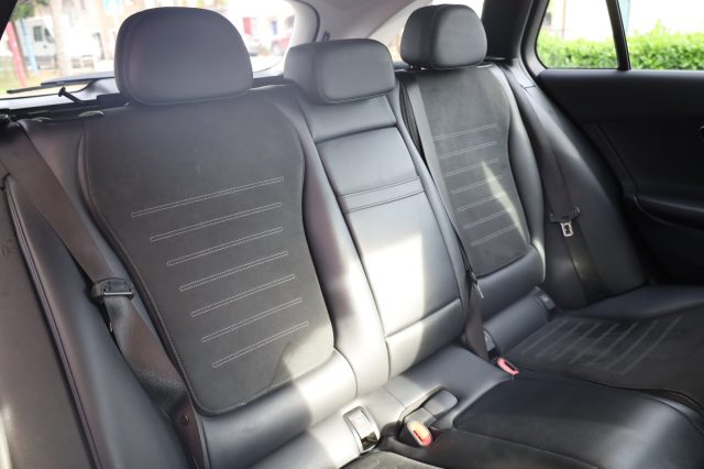 MERCEDES-BENZ C 200 usata 162
