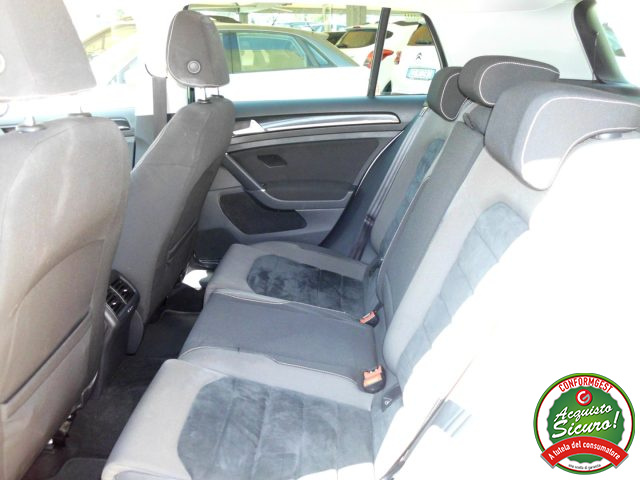 VOLKSWAGEN Golf usata, con Climatizzatore