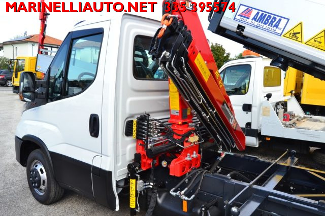 IVECO Daily usata 10