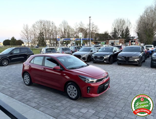 KIA Rio usata, con Alzacristalli elettrici