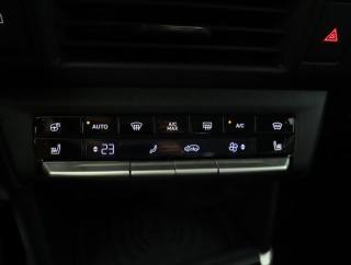 OPEL Frontera usata, con Bluetooth