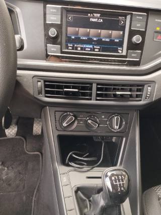 VOLKSWAGEN Polo usata, con Autoradio digitale