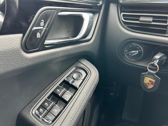 PORSCHE Macan usata, con Sistema di navigazione