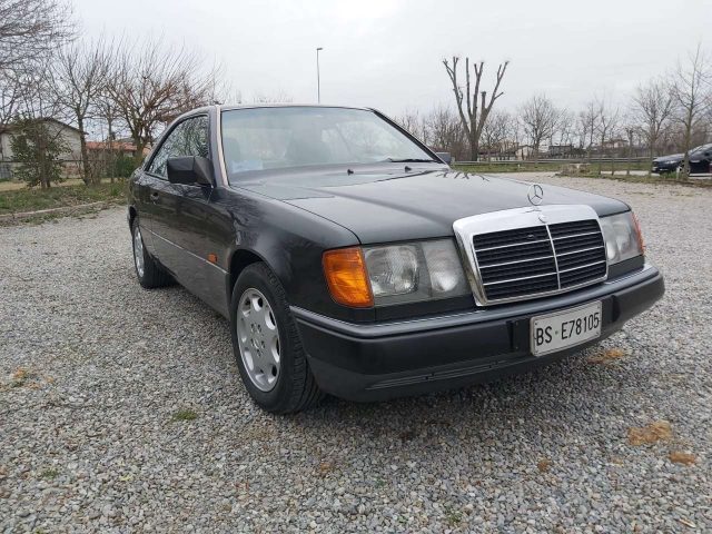 MERCEDES-BENZ CE 200 usata 11