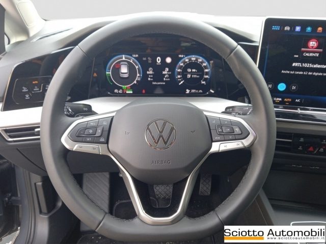 VOLKSWAGEN Golf usata, con Cruise Control