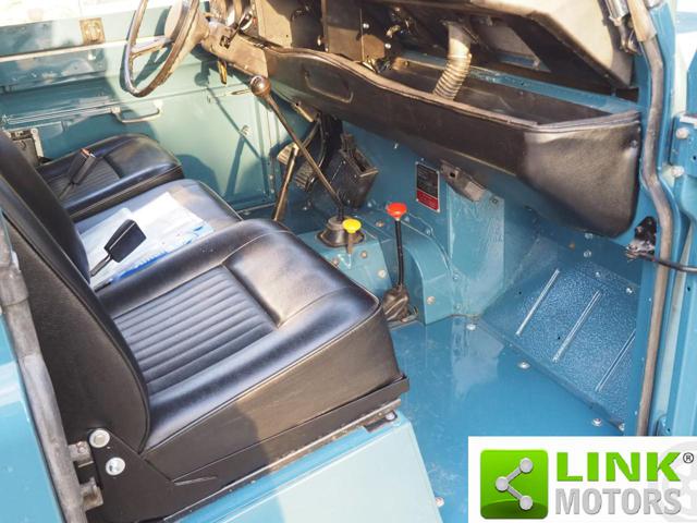 LAND ROVER Defender usata 28