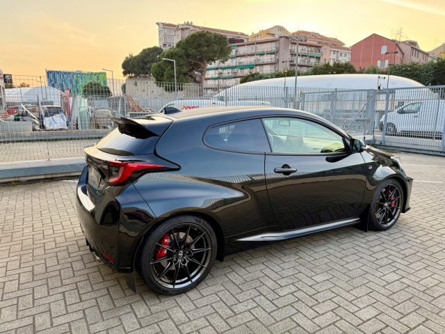 TOYOTA Yaris usata, con Controllo trazione