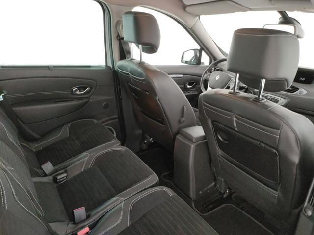 RENAULT Scenic usata, con Autoradio digitale