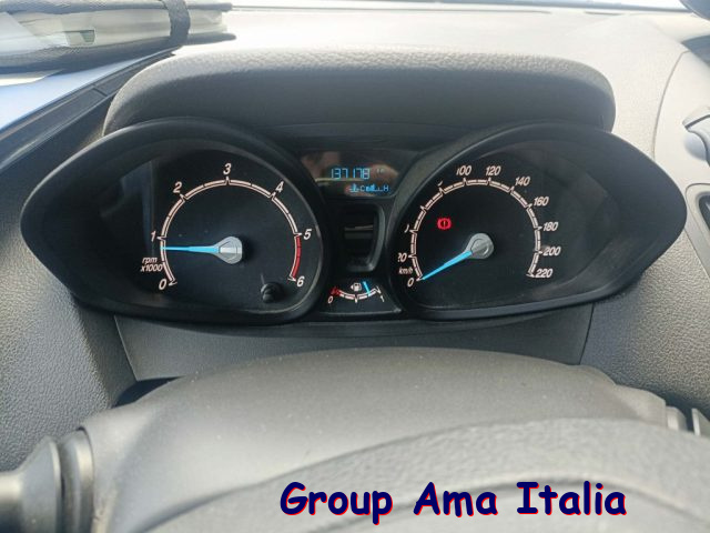 FORD Transit Courier usata, con Controllo trazione
