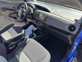 TOYOTA Yaris usata, con Fendinebbia