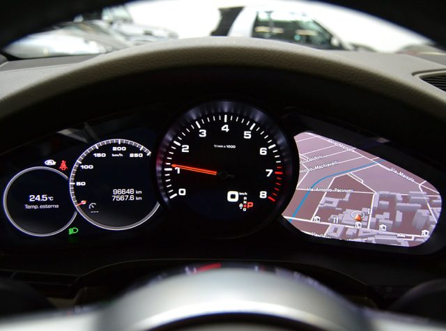 PORSCHE Cayenne usata, con ESP