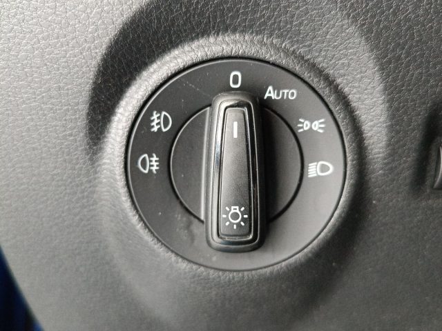 SKODA Fabia usata, con Sensori di parcheggio posteriori