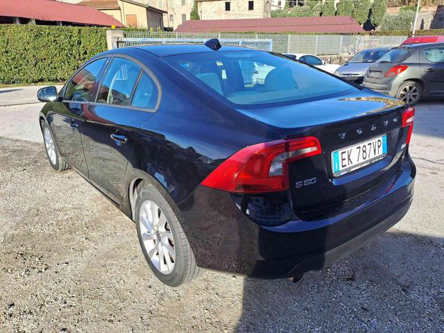 VOLVO S60 usata 24