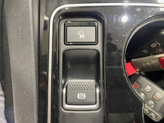 JAGUAR F-Pace usata 28