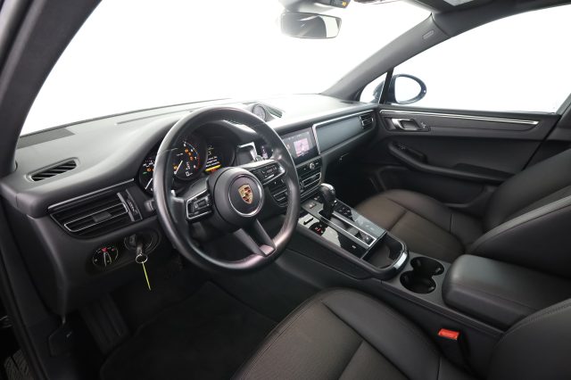 PORSCHE Macan usata 8