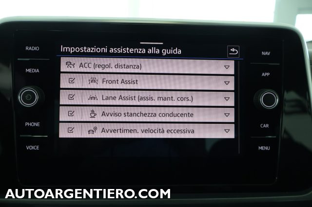 VOLKSWAGEN T-Roc usata, con Luci diurne LED