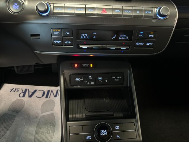 HYUNDAI Kona usata, con Controllo automatico clima