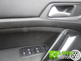 PEUGEOT 308 usata, con Volante in pelle