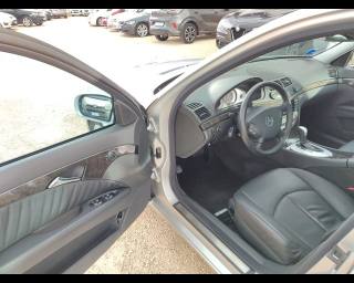 MERCEDES-BENZ E 280 usata, con Fendinebbia