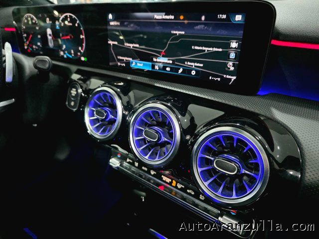 MERCEDES-BENZ A 200 usata, con Fendinebbia