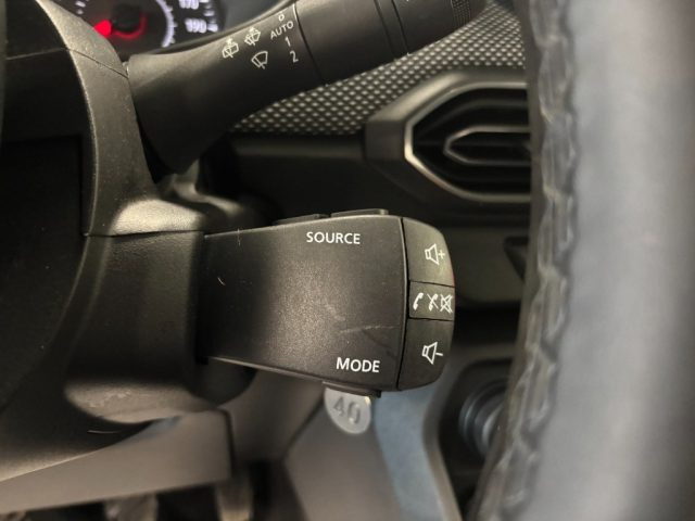 DACIA Sandero usata, con Touch screen