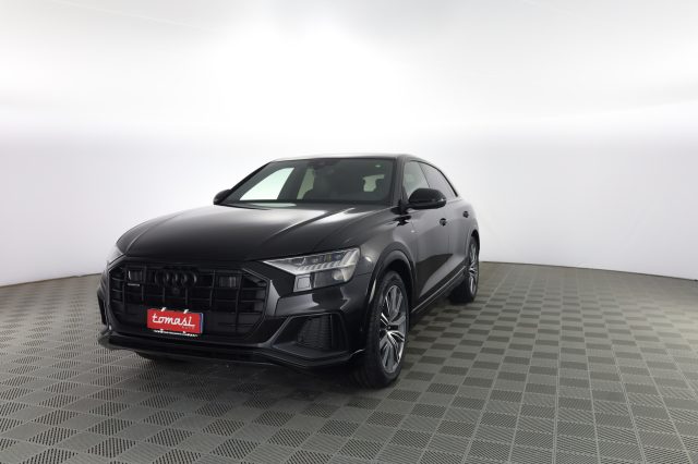 AUDI Q8 usata 0