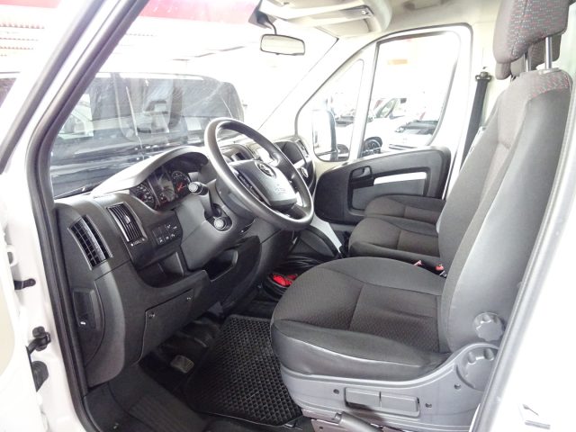 OPEL Movano usata, con Frenata d