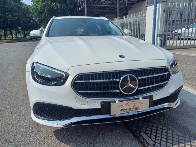 MERCEDES-BENZ E 300 usata, con MP3