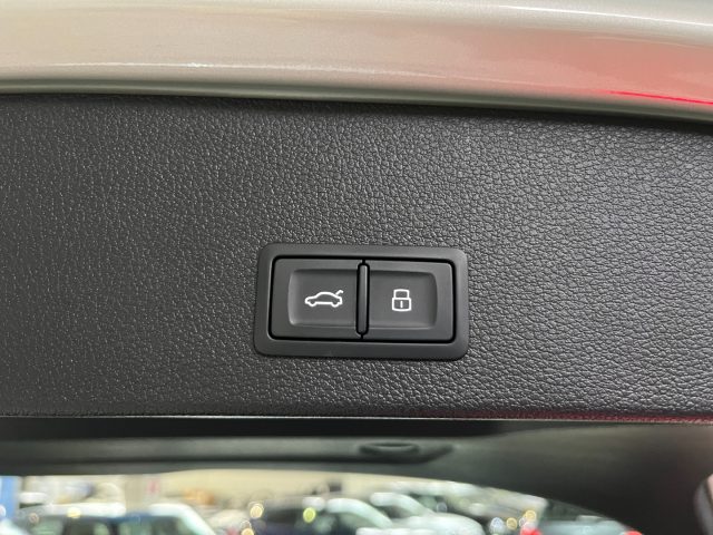 AUDI Q2 usata, con Park Distance Control