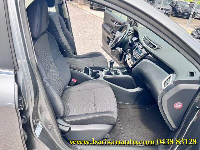NISSAN Qashqai usata, con Autoradio