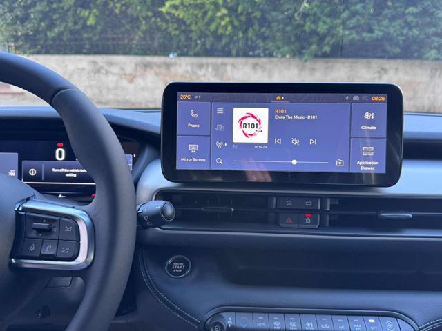JEEP Avenger usata, con Autoradio digitale