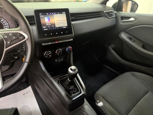 RENAULT Clio usata, con Bluetooth