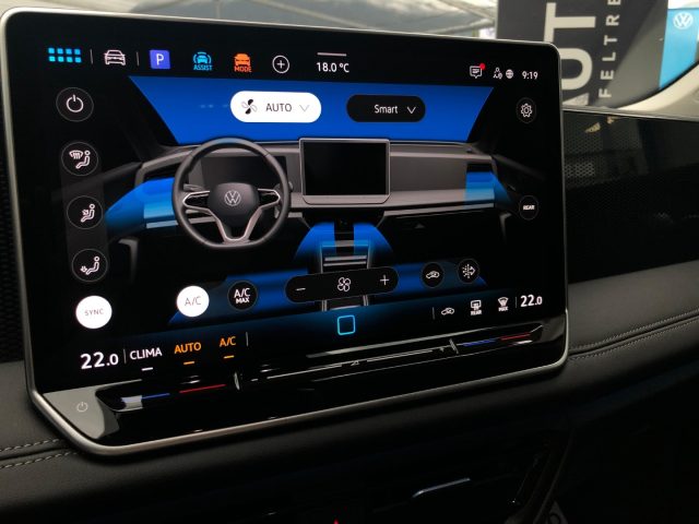 VOLKSWAGEN Tiguan usata, con Volante multifunzione