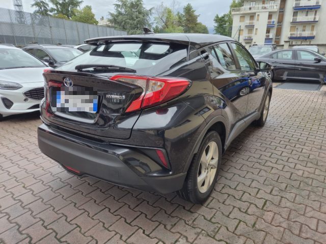 TOYOTA C-HR usata, con Cerchi in lega