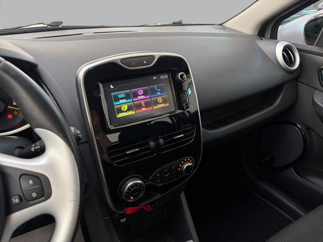 RENAULT Clio usata, con Controllo automatico clima