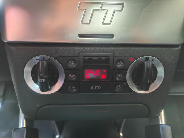 AUDI TT usata, con Controllo automatico clima