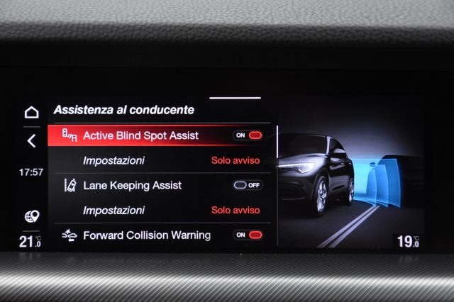 ALFA ROMEO Stelvio usata, con USB