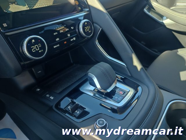 JAGUAR E-Pace usata, con Fari LED