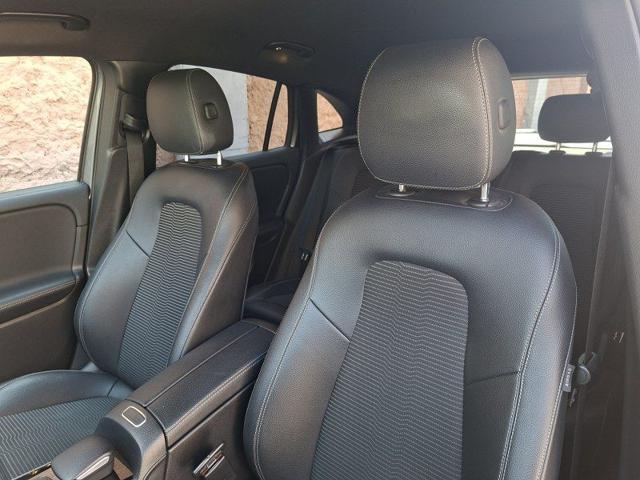 MERCEDES-BENZ GLA 200 usata 57