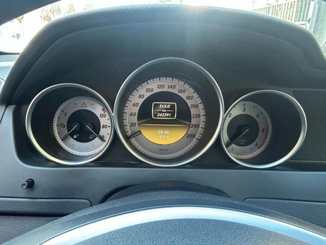 MERCEDES-BENZ C 220 usata, con Alzacristalli elettrici