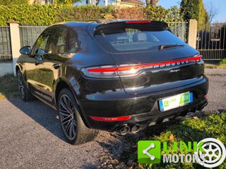 PORSCHE Macan usata, con Park Distance Control