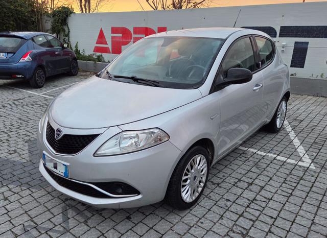 LANCIA Ypsilon usata, con Airbag Passeggero